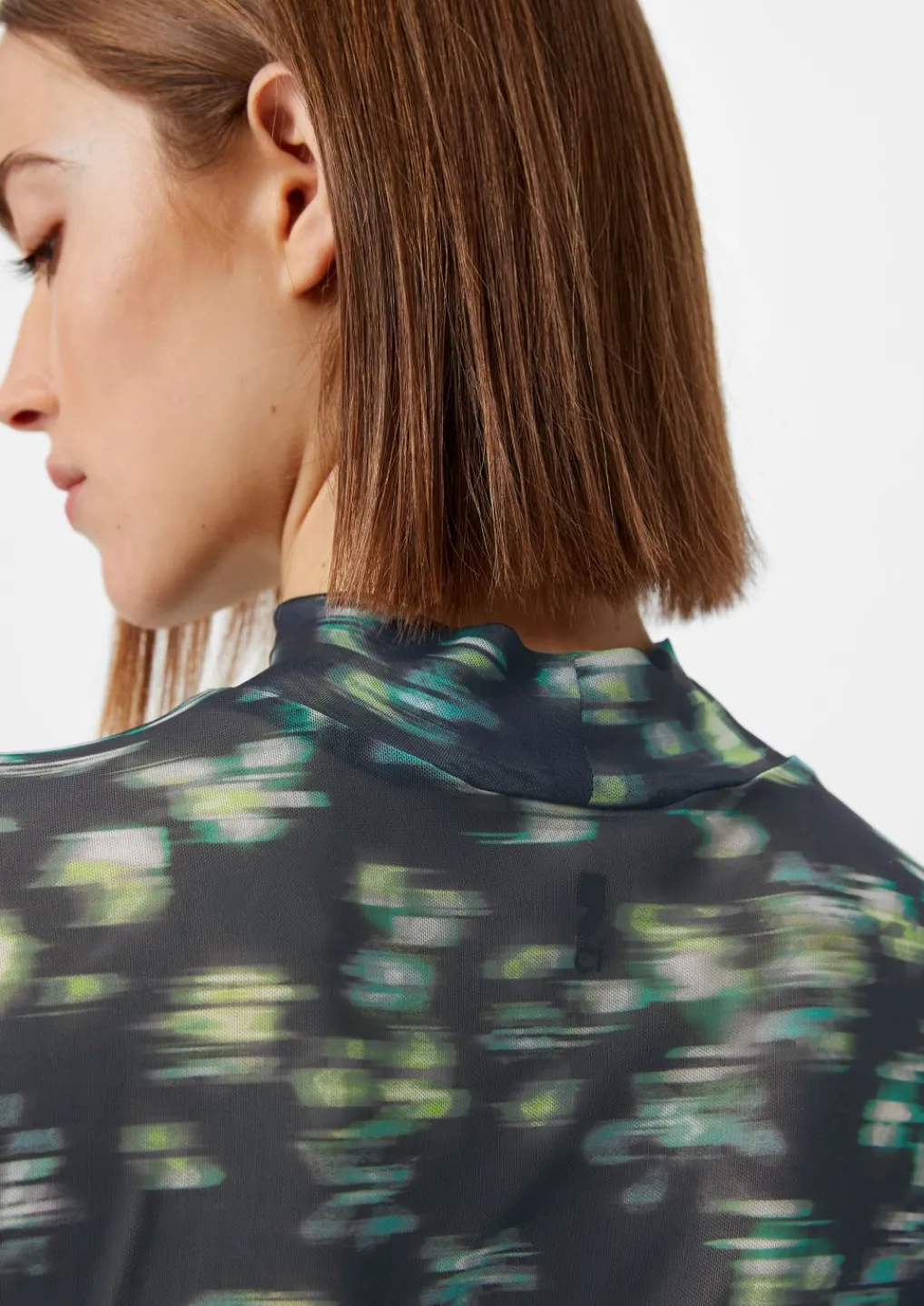 Longsleeve aus Mesh-Comma New