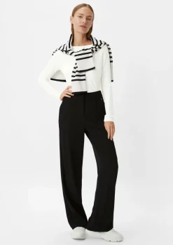 Longsleeve mit eckigem Ausschnitt-Comma Hot
