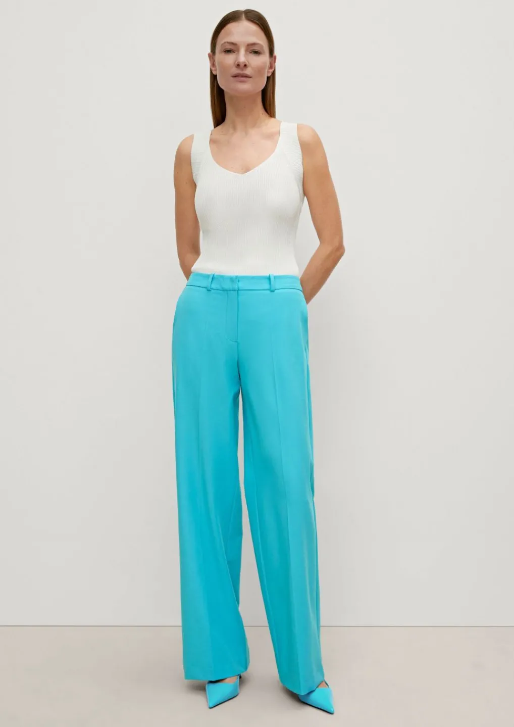 Loose: Hose mit High Rise-Bund-Comma Online