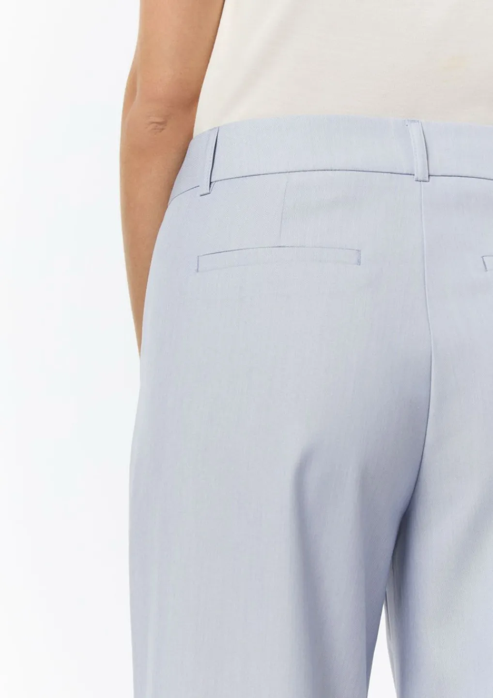 Marlenehose aus Lyocell-Comma Hot
