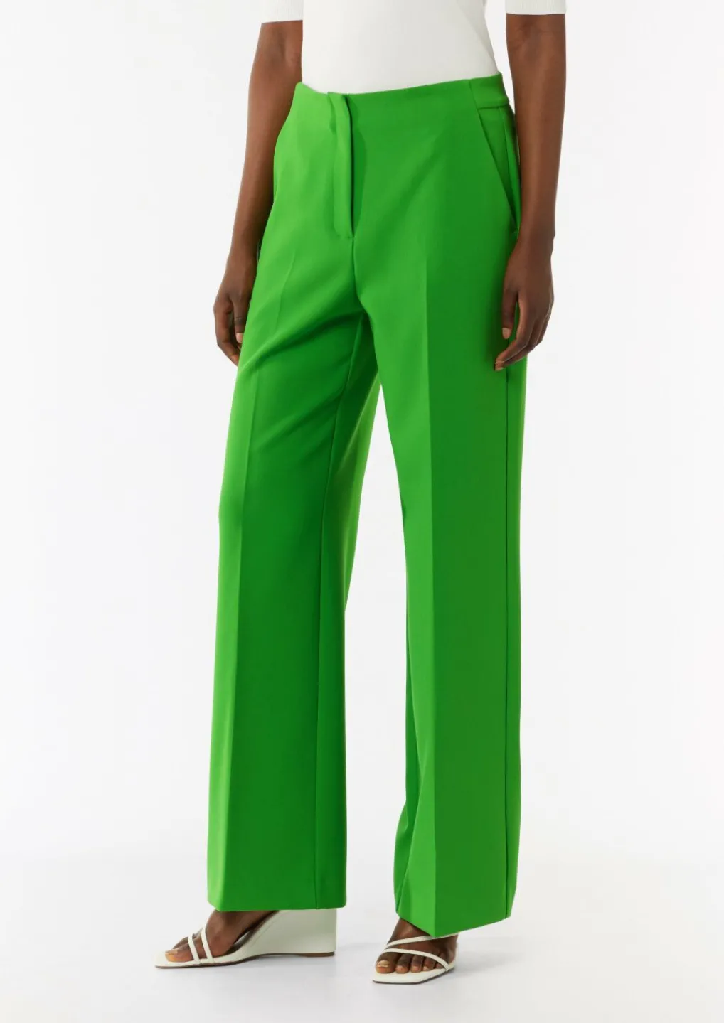 Marlenehose mit mittelhohem Bund-Comma Online