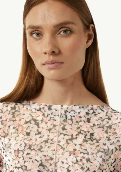 Mesh-Langarmshirt mit floraler Musterung-Comma New