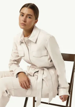 Overshirt in Lederoptik mit abnehmbarem Gürtel-Comma Online