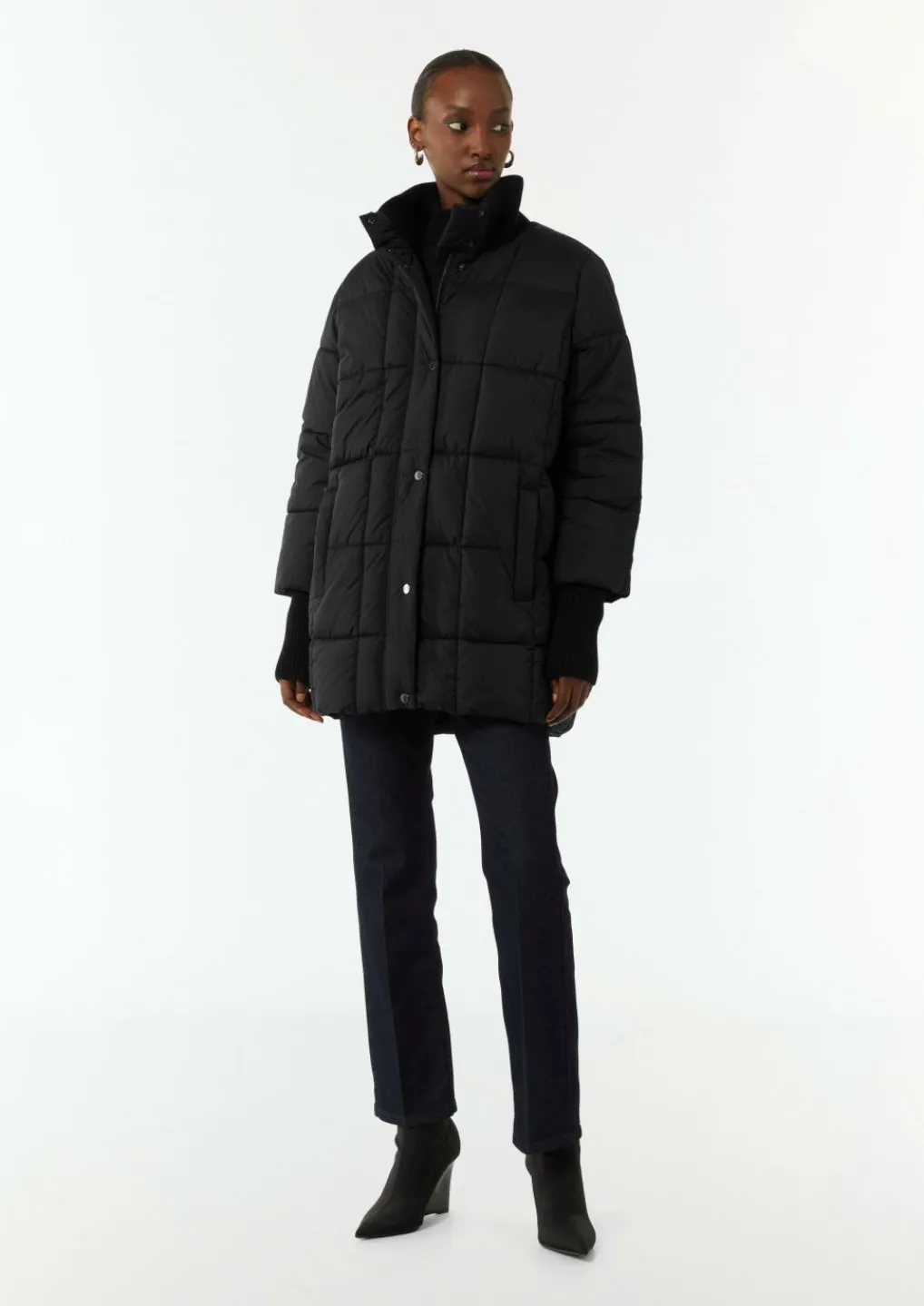 Oversized Steppjacke mit Ripp-Details-Comma Hot