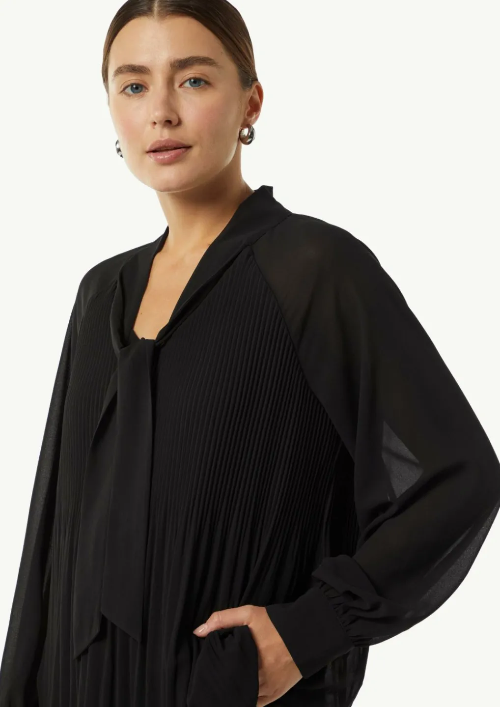 Plissierte Chiffon-Bluse mit Schleifen-Detail-Comma Clearance