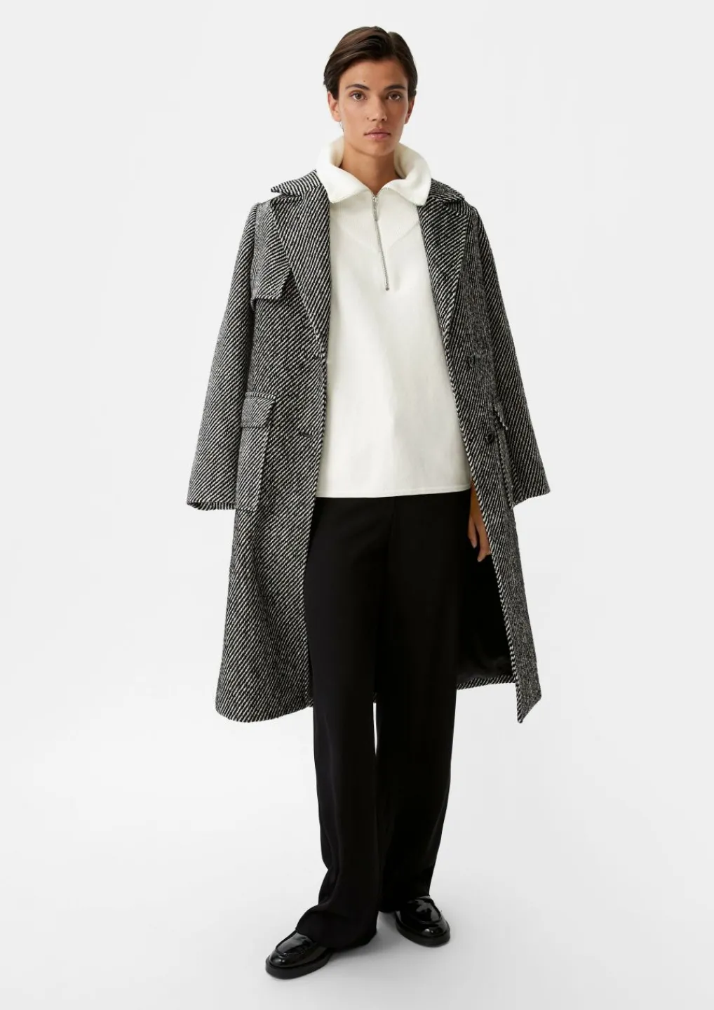 Poncho-Pullover mit Stehkragen-Comma Hot