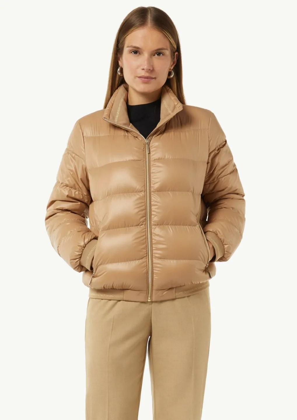 Pufferjacke mit Stehkragen und Rippbündchen-Comma Hot