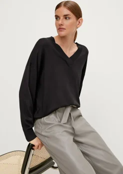 Pullover mit V-Ausschnitt aus Viskosemix-Comma Best
