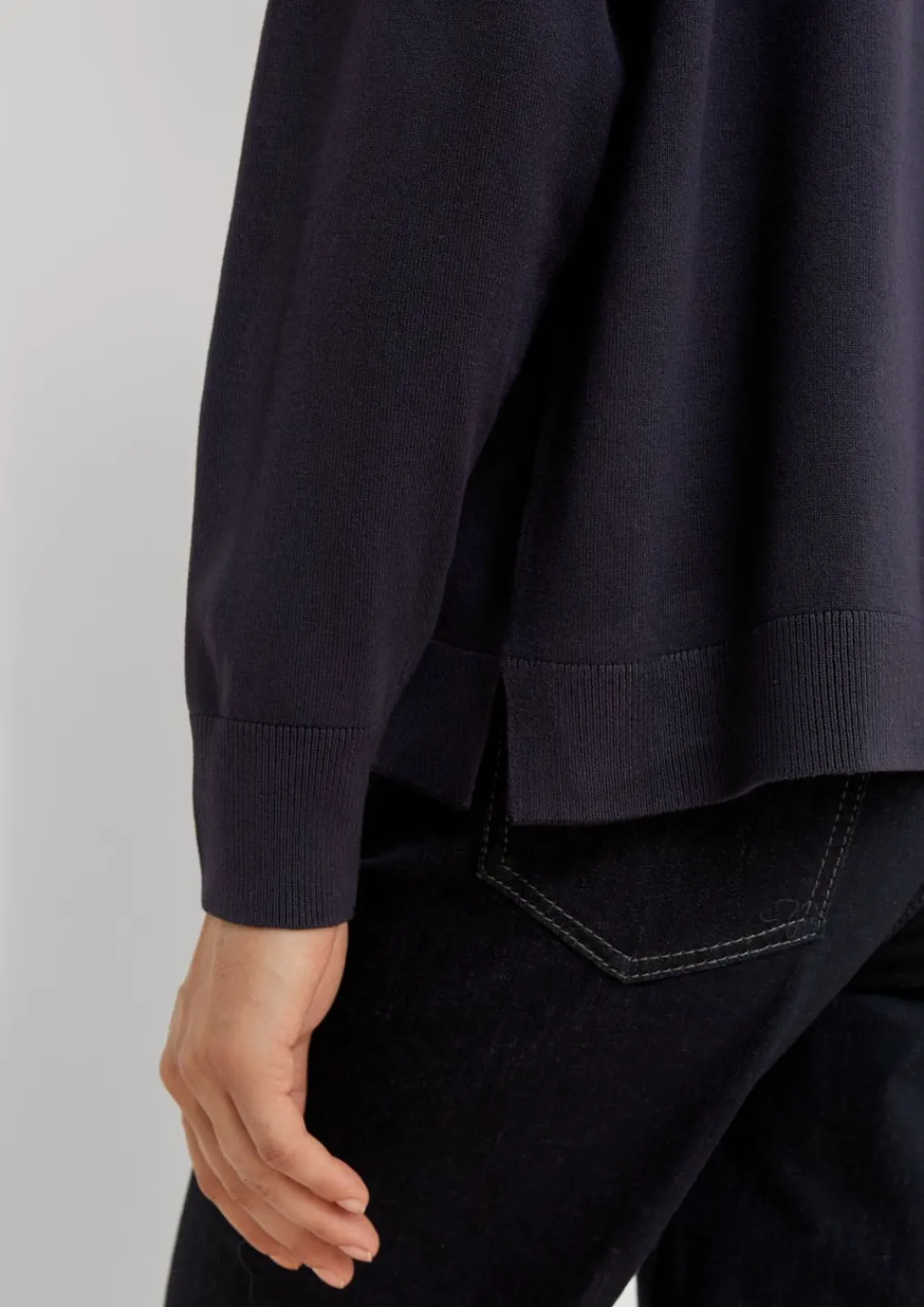 Pullover mit V-Ausschnitt aus Viskosemix-Comma Online