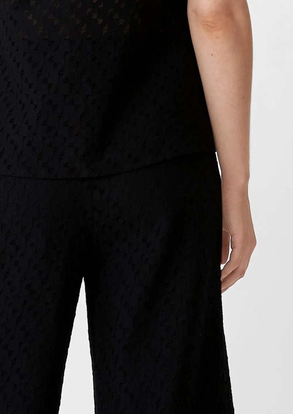 Regular: Wide-Leg-Hose aus Spitze-Comma Hot
