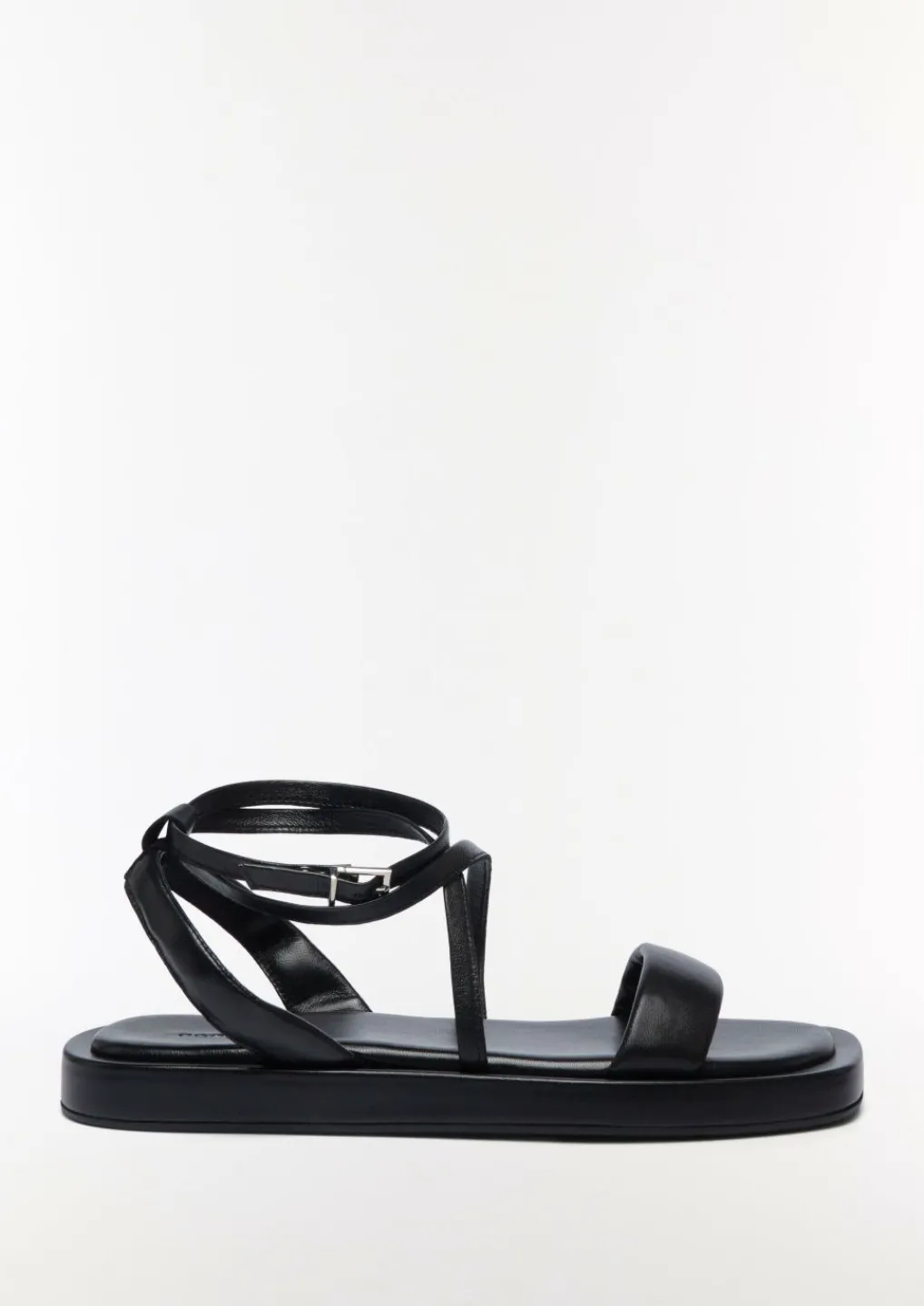 Riemchensandalen aus Leder-Comma New
