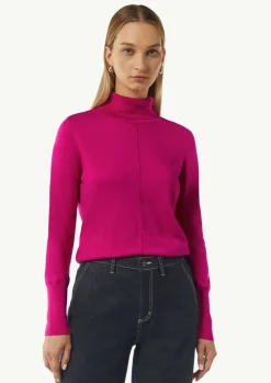 Rollkragenpullover mit Biesen und Rippdetails-Comma Outlet