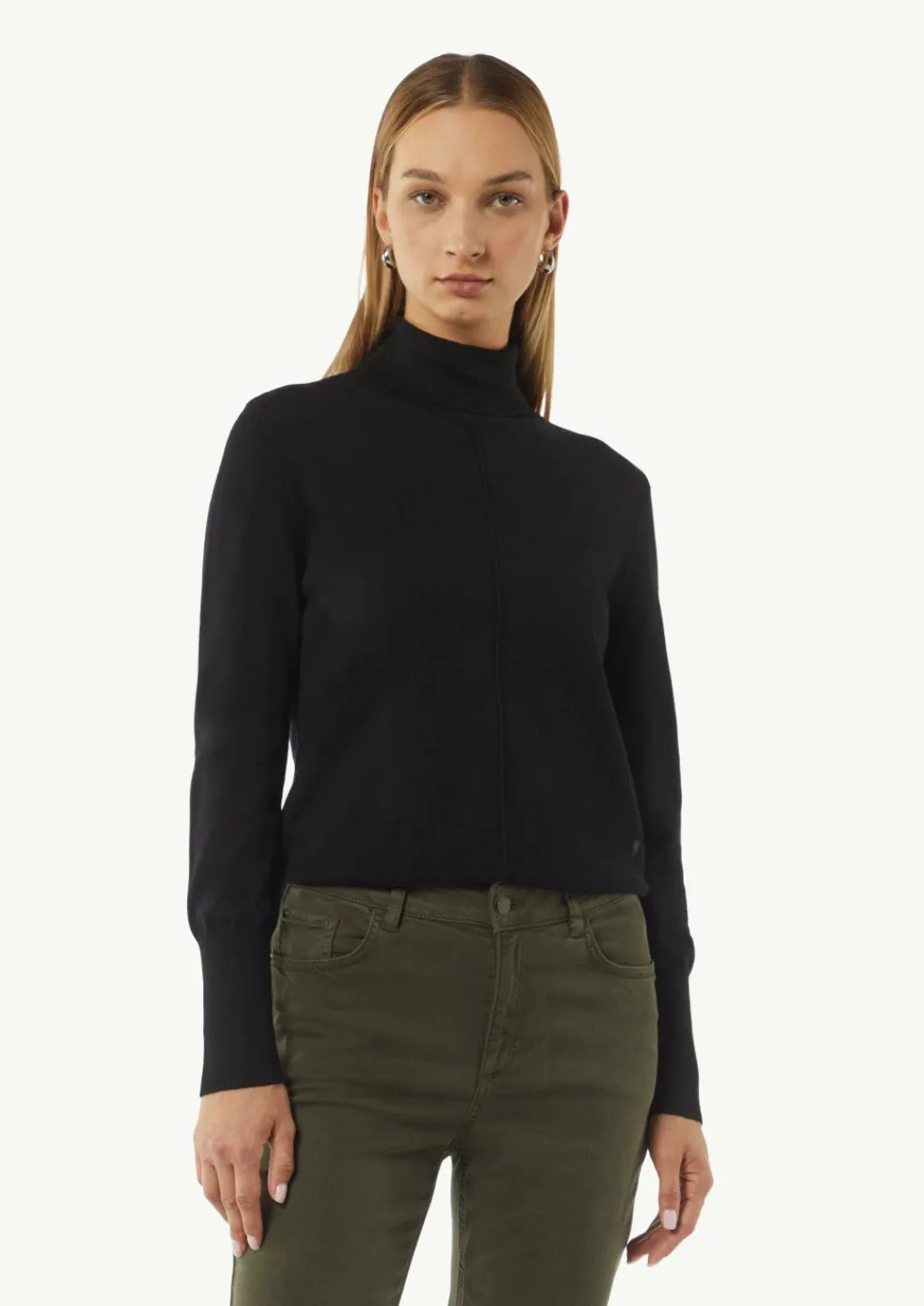 Rollkragenpullover mit Biesen und Rippdetails-Comma Discount