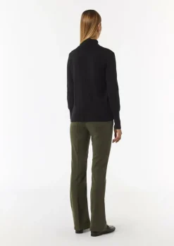 Rollkragenpullover mit Biesen und Rippdetails-Comma Discount