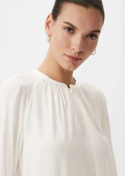 Satinbluse aus Viskosemix-Comma Hot