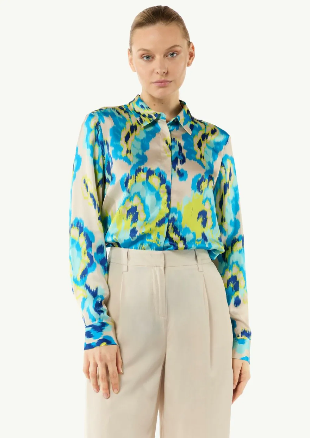 Satinbluse mit Hemdkragen und All-over-Print-Comma Sale