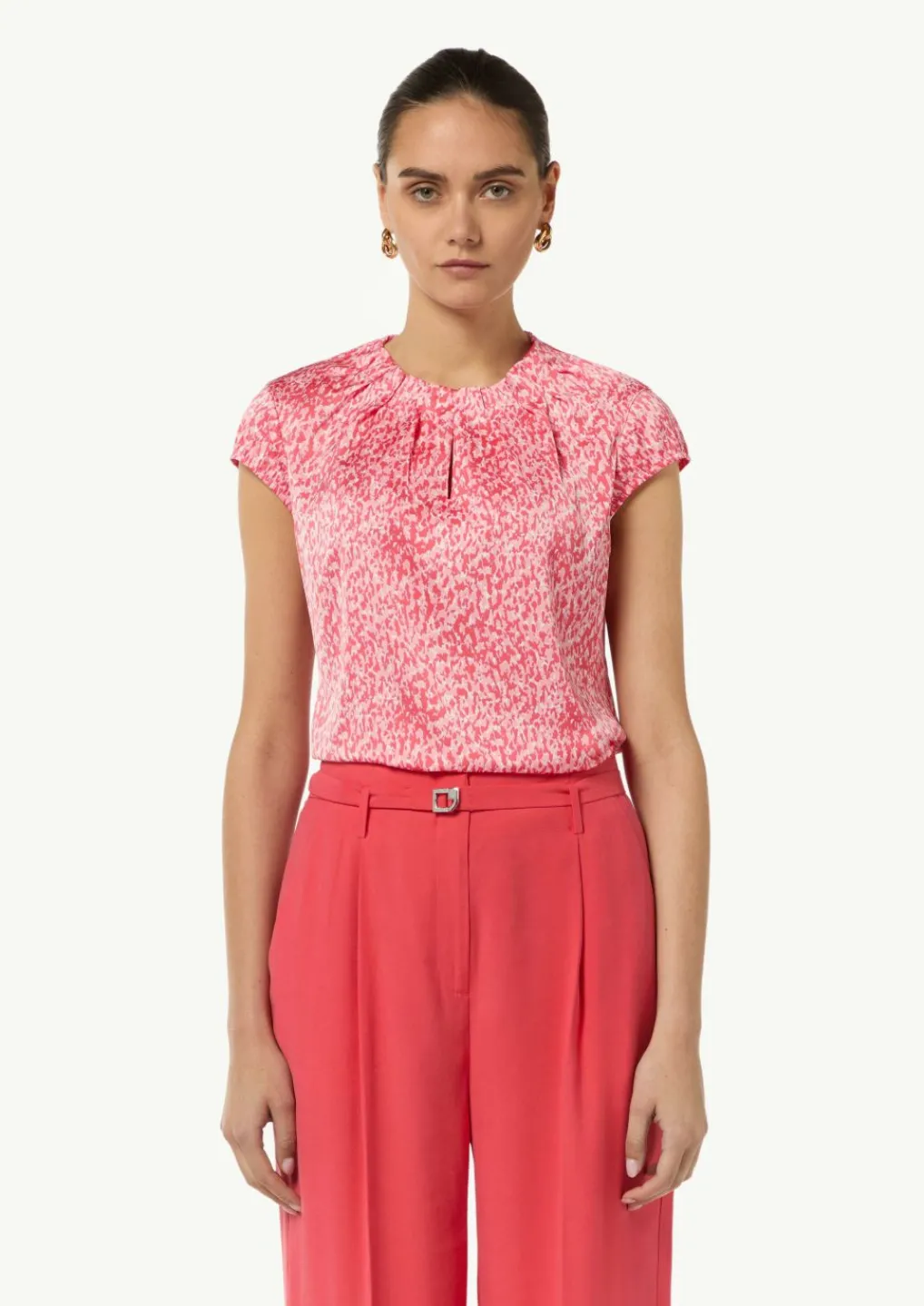 Satinbluse mit Kappärmeln-Comma Clearance