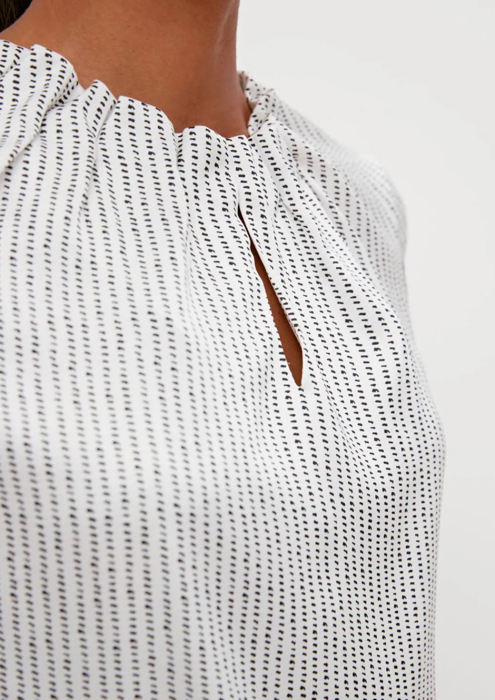 Satinbluse mit Raffung-Comma Clearance