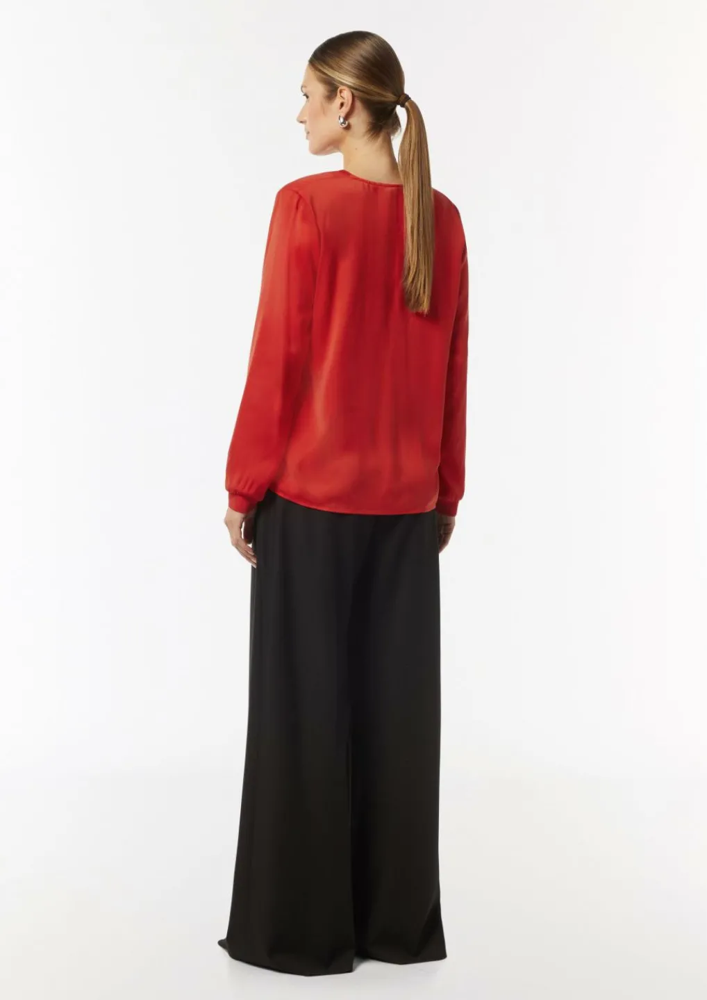 Satin-Bluse mit Rippbündchen-Comma Outlet