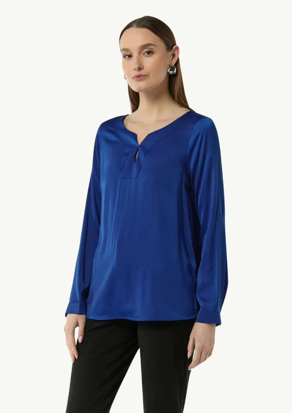 Satinbluse mit Tunika-Ausschnitt-Comma New