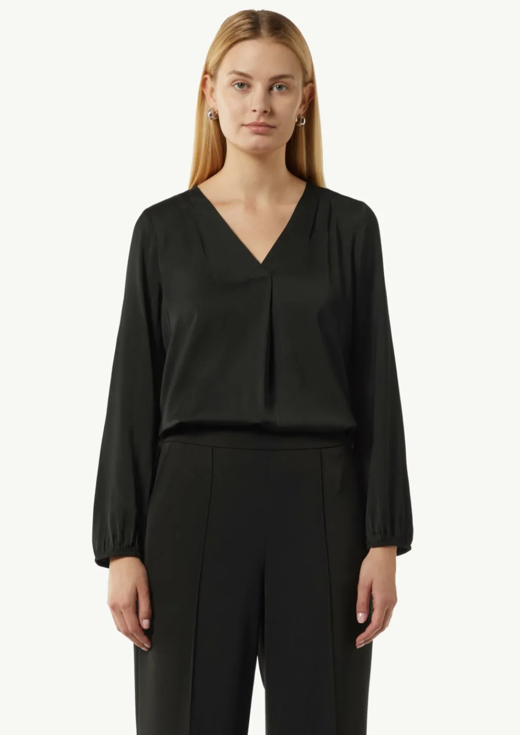 Satinbluse mit V-Ausschnitt-Comma Fashion