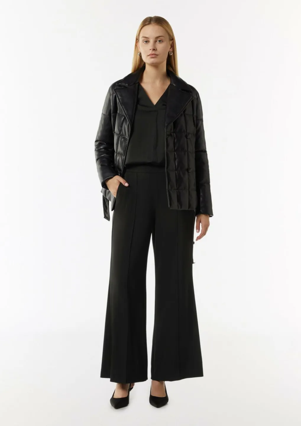 Satinbluse mit V-Ausschnitt-Comma Fashion