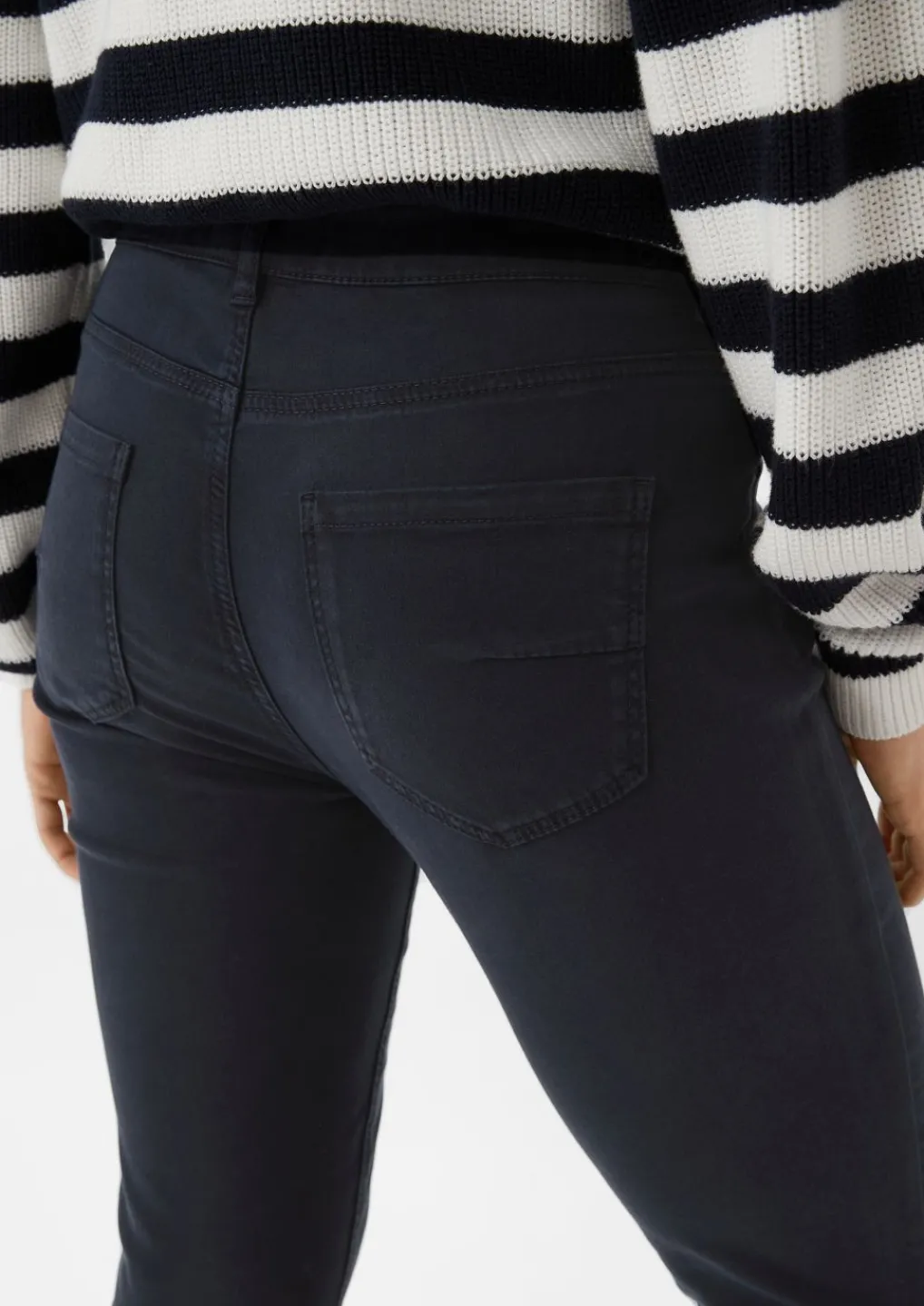 Satinhose mit Skinny Leg-Comma Best