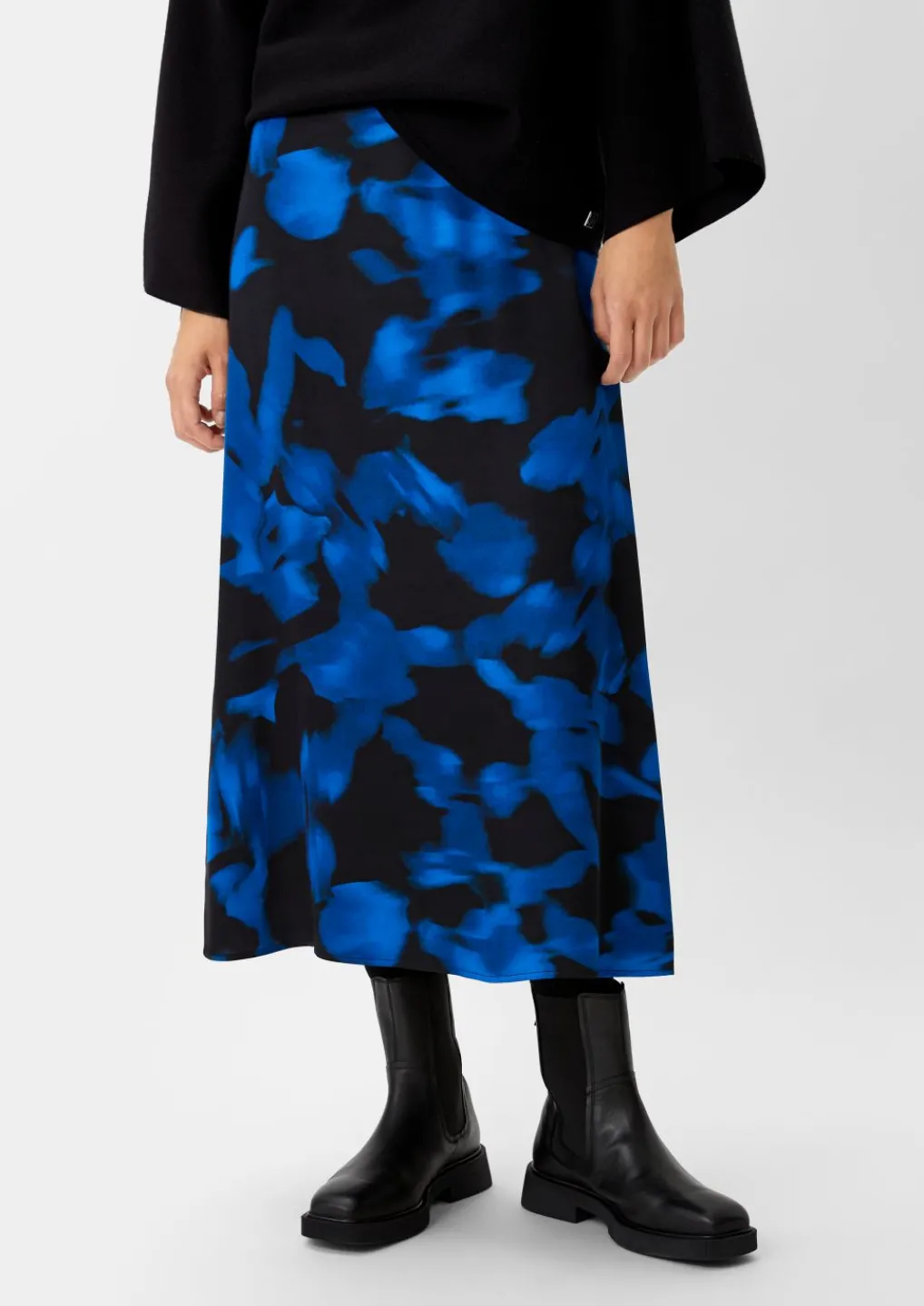 Satinrock mit All-over-Print-Comma Outlet