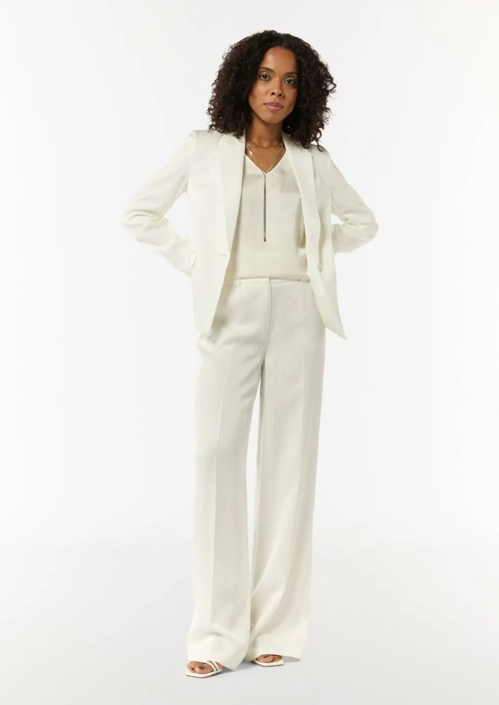 Satin-Top mit Spitzendetails-Comma Hot