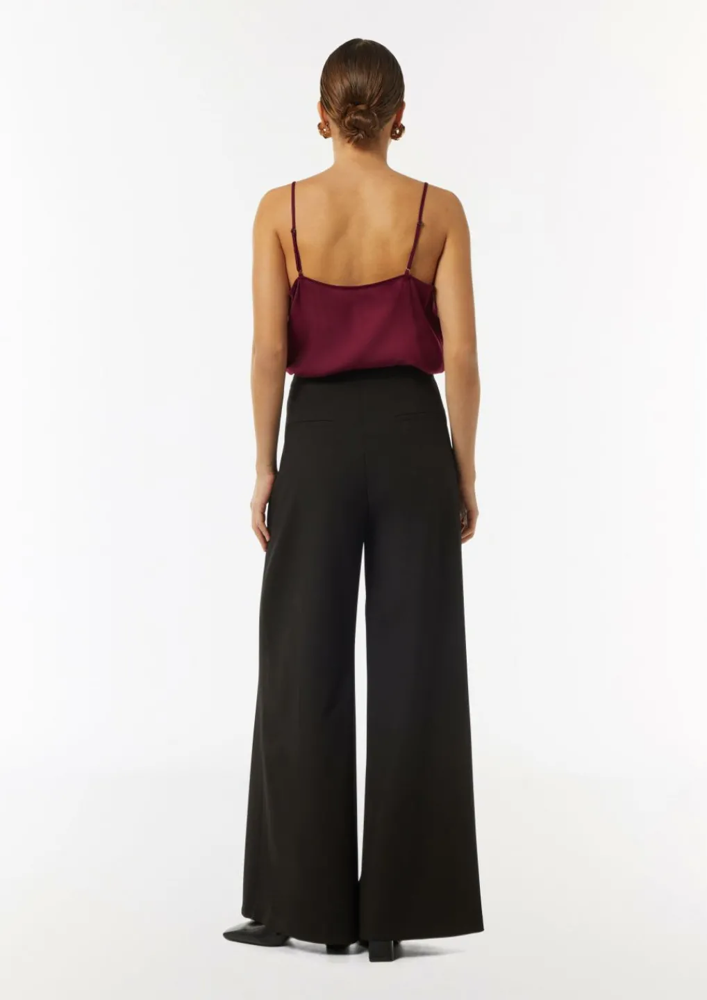 Satin-Top mit Spitze und verstellbaren Trägern-Comma New