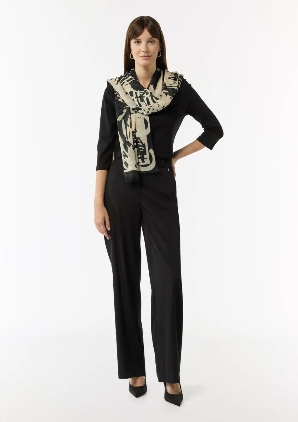 Schal mit floralem Muster aus Modalmix-Comma Fashion