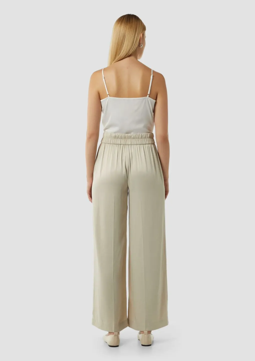 Schlupfhose aus Satin-Comma New