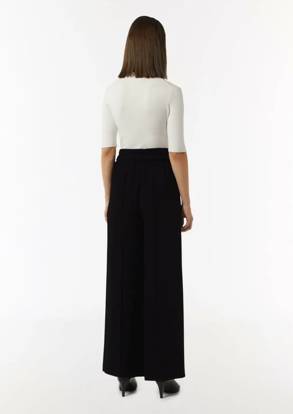 Schlupfhose mit High Rise und weitem Bein-Comma Outlet