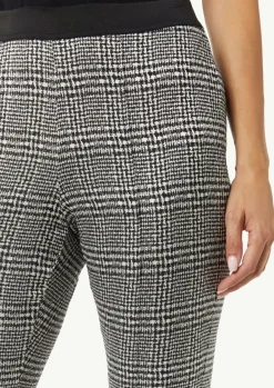 Schmale Hose mit gewebtem Karomuster-Comma Outlet