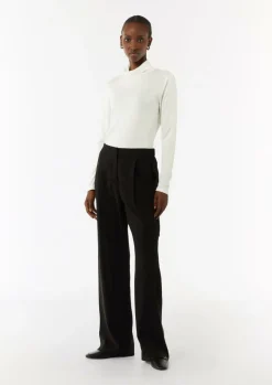 Slim-Fit-Longsleeve mit Turtleneck-Comma Hot