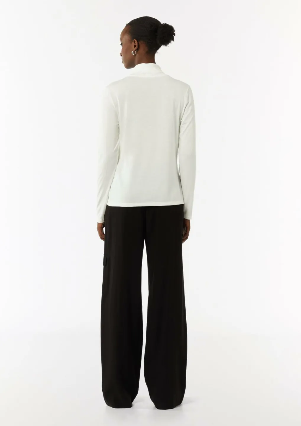 Slim-Fit-Longsleeve mit Turtleneck-Comma Hot