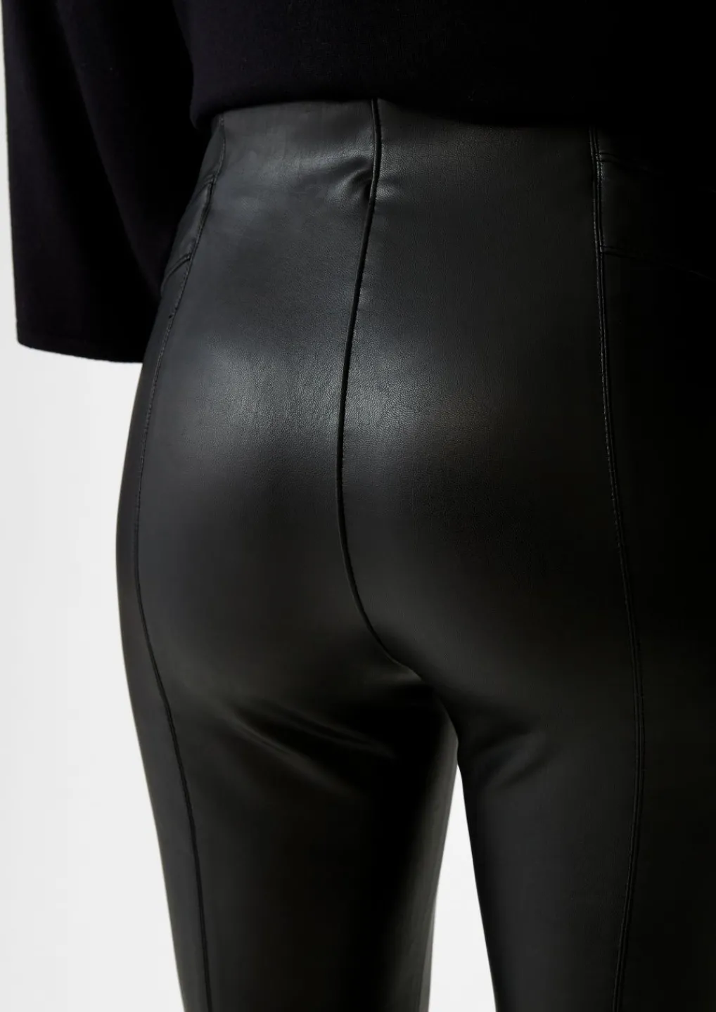 Slim: Hose aus Lederimitat-Comma Clearance