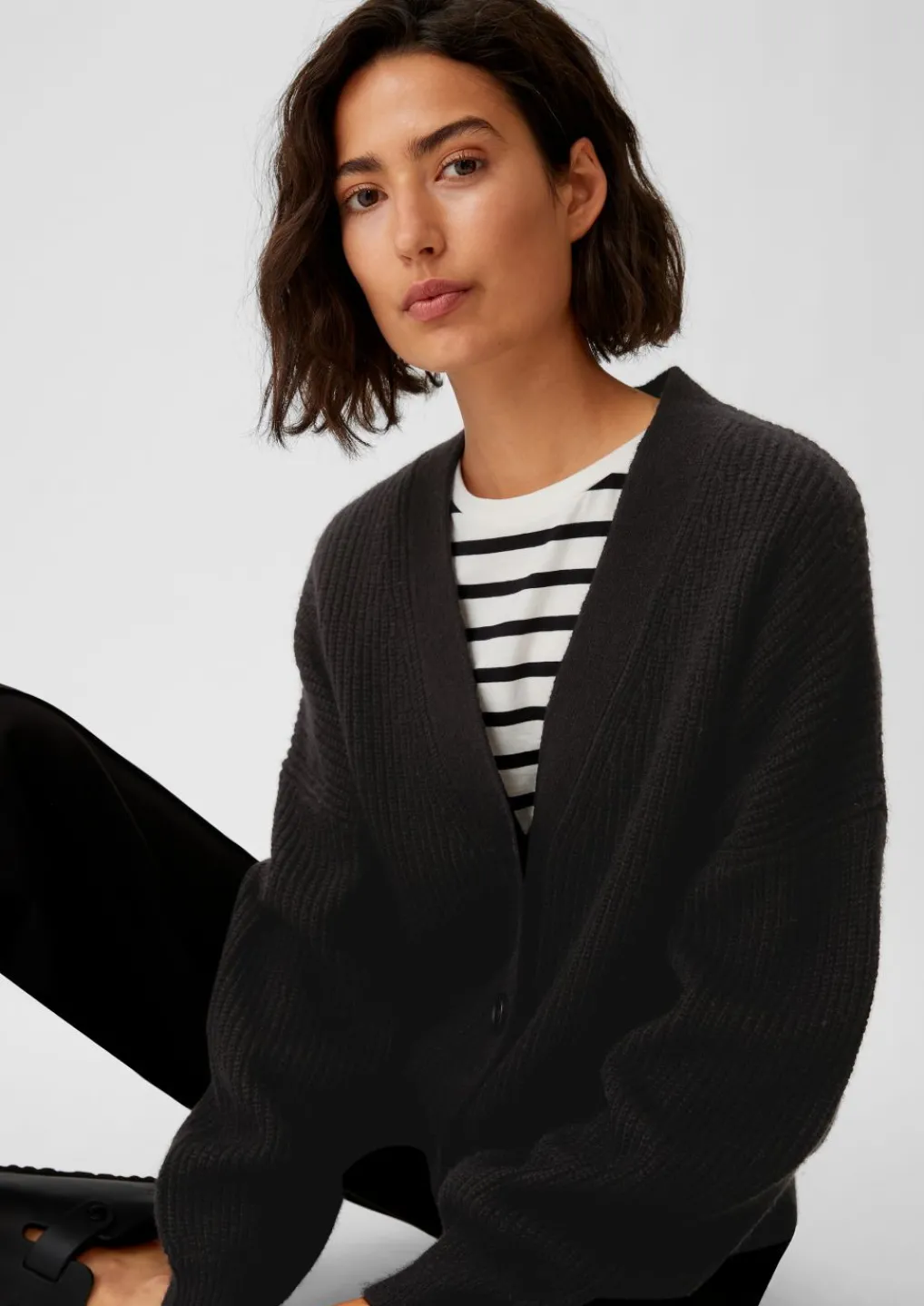 Strickjacke aus Wollmix-Comma New