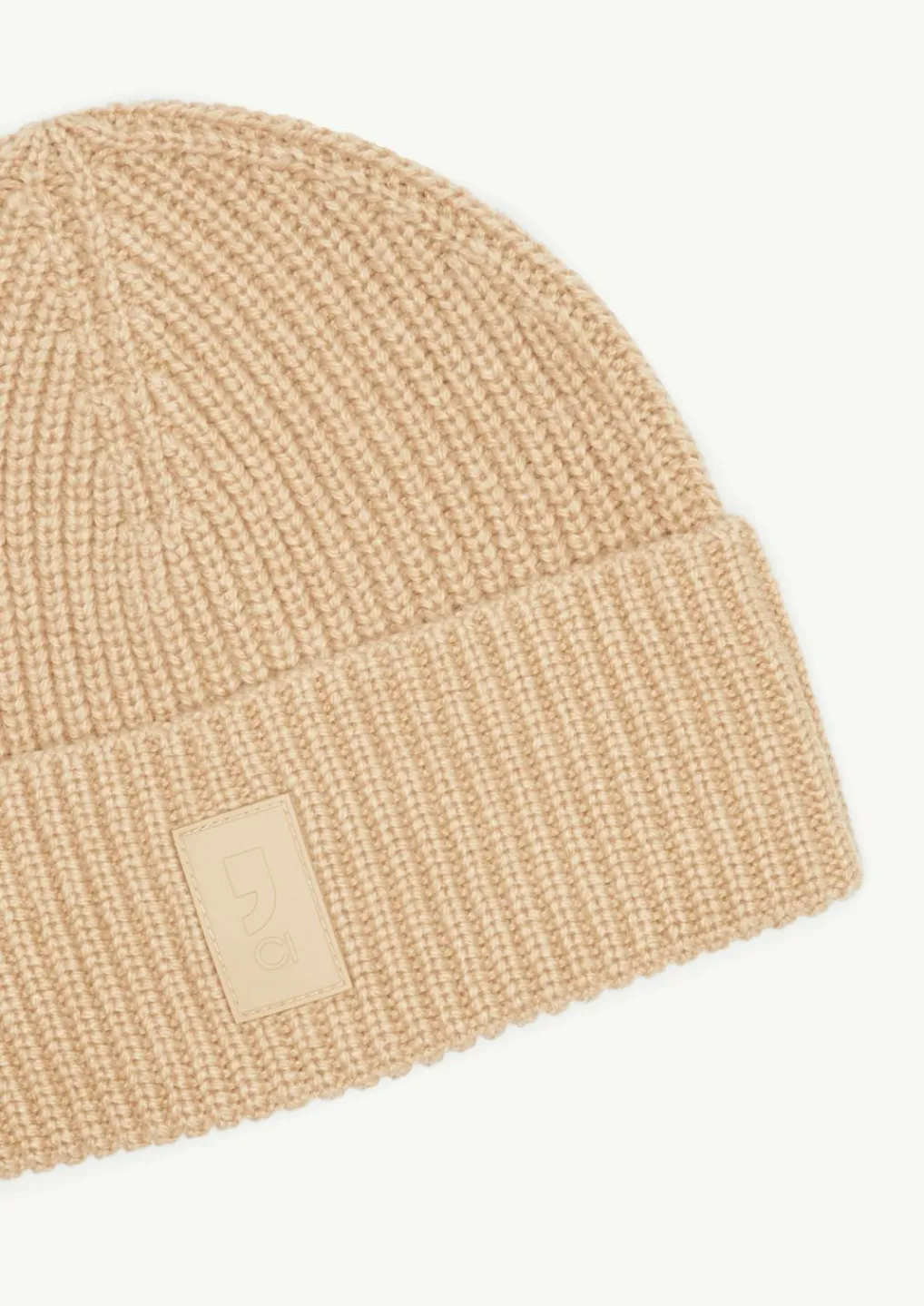 Strickmütze mit Label-Patch-Comma Clearance