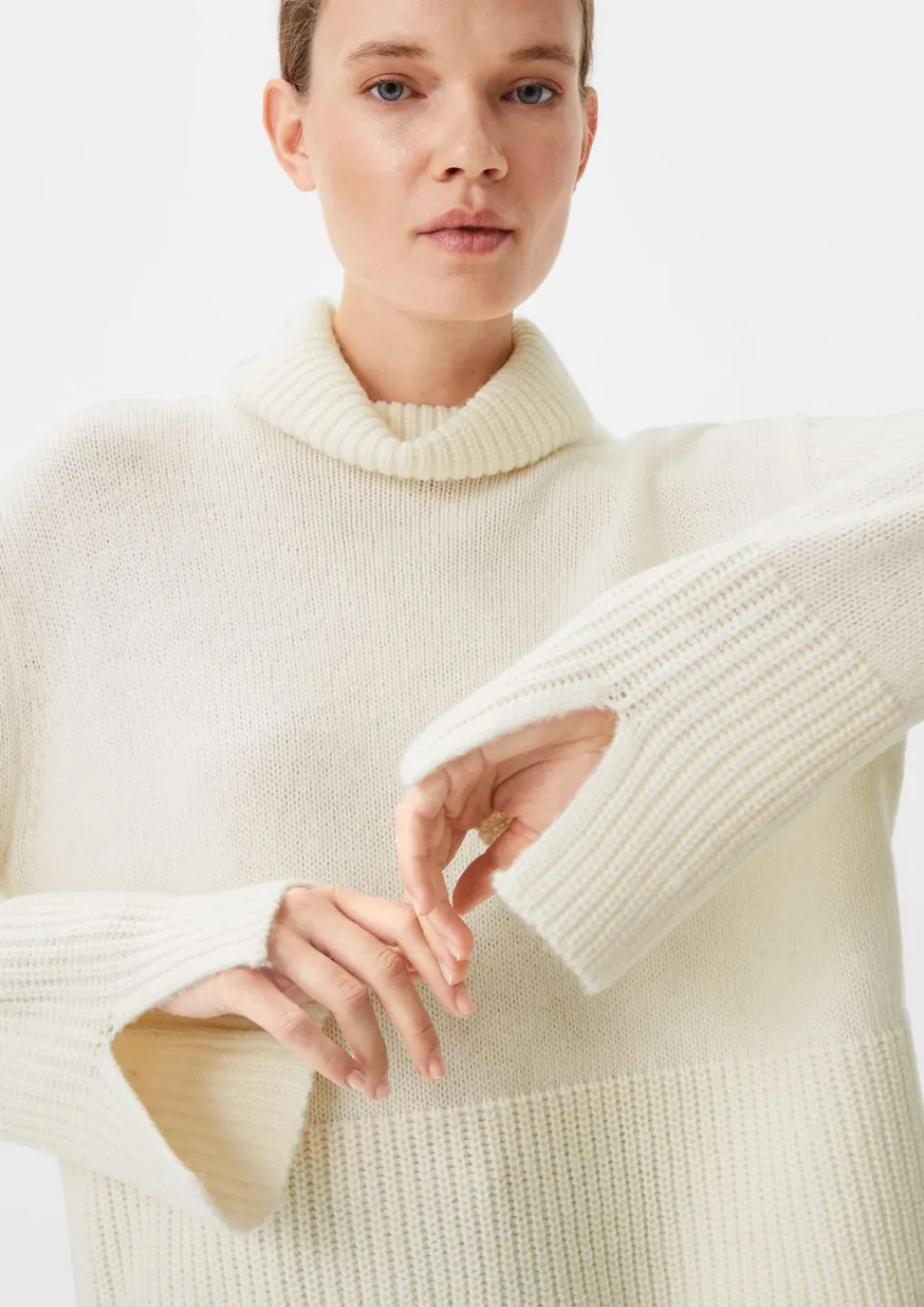 Strickpullover mit breiter Rippblende-Comma Best