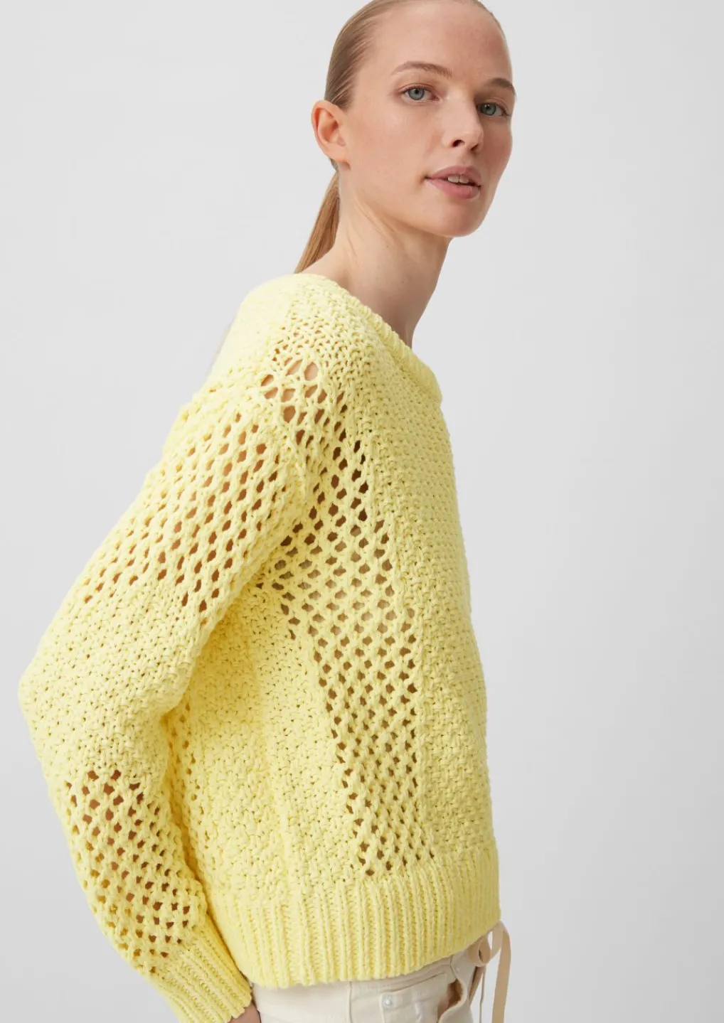 Strickpullover mit Label-Patch-Comma Discount