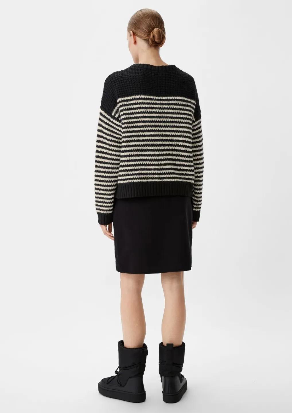 Strickpullover mit Logo-Applikation-Comma Best