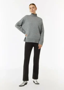 Strickpullover mit Stehkragen und Rippdetail-Comma Discount