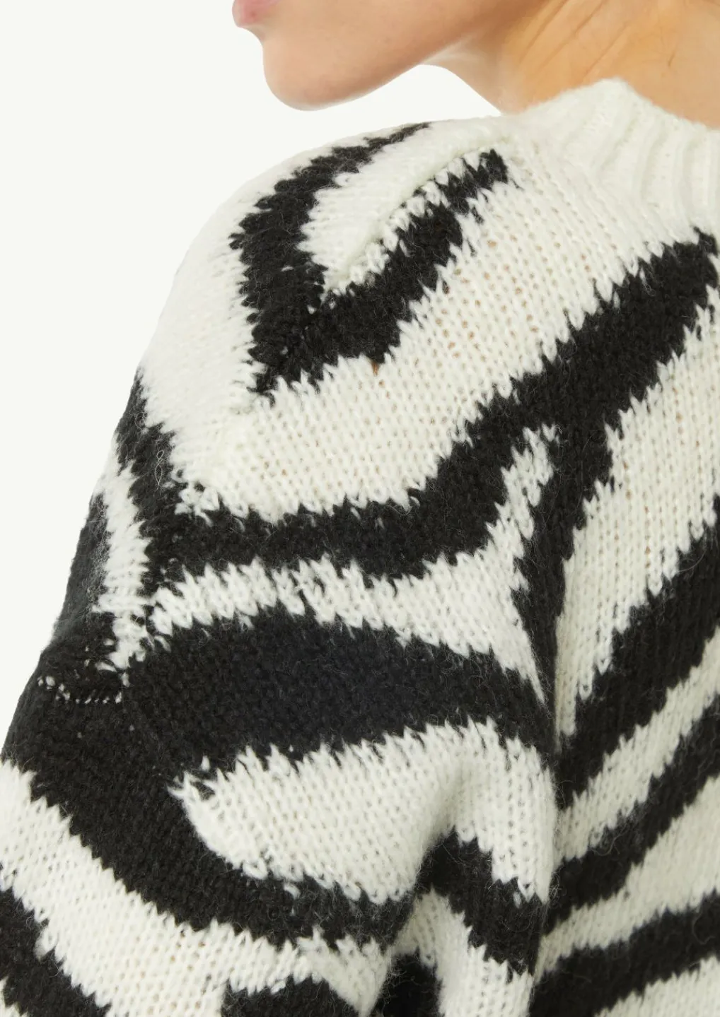 Strickpullover mit zweifarbigen Intarsien-Comma Outlet