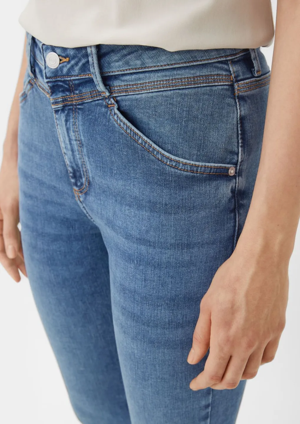 Superskinny-Jeans mit verkürztem Bein-Comma Discount