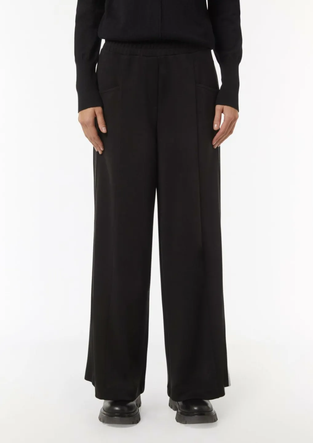 Sweatpants mit Wide Leg-Comma Hot