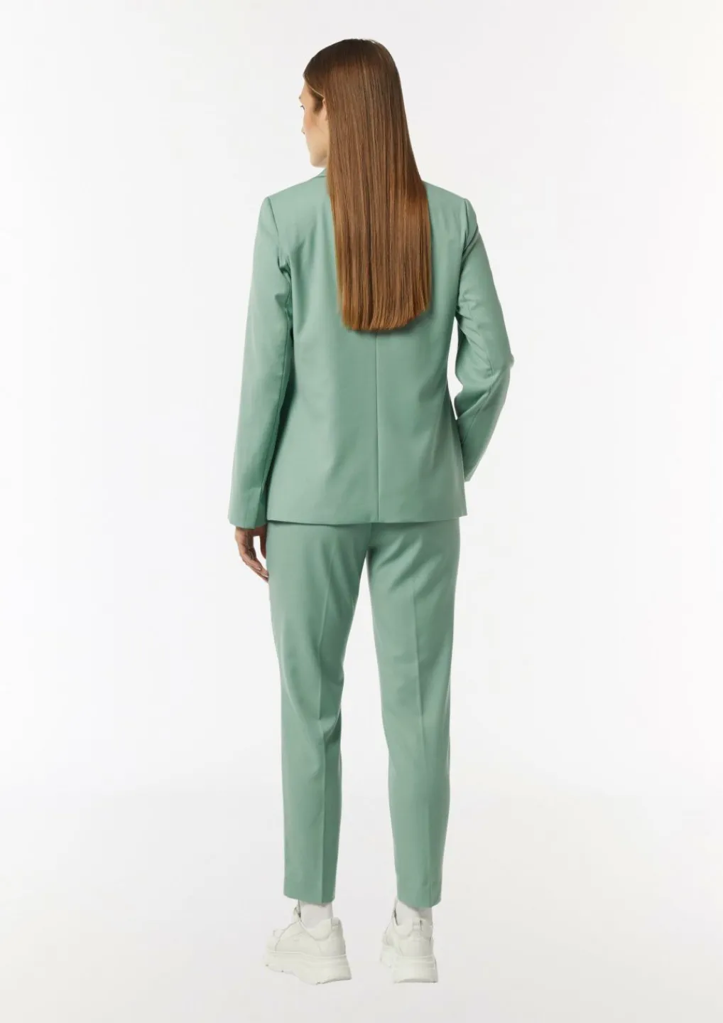 Taillierter Blazer mit abnehmbarem Logo-Pin-Comma Discount