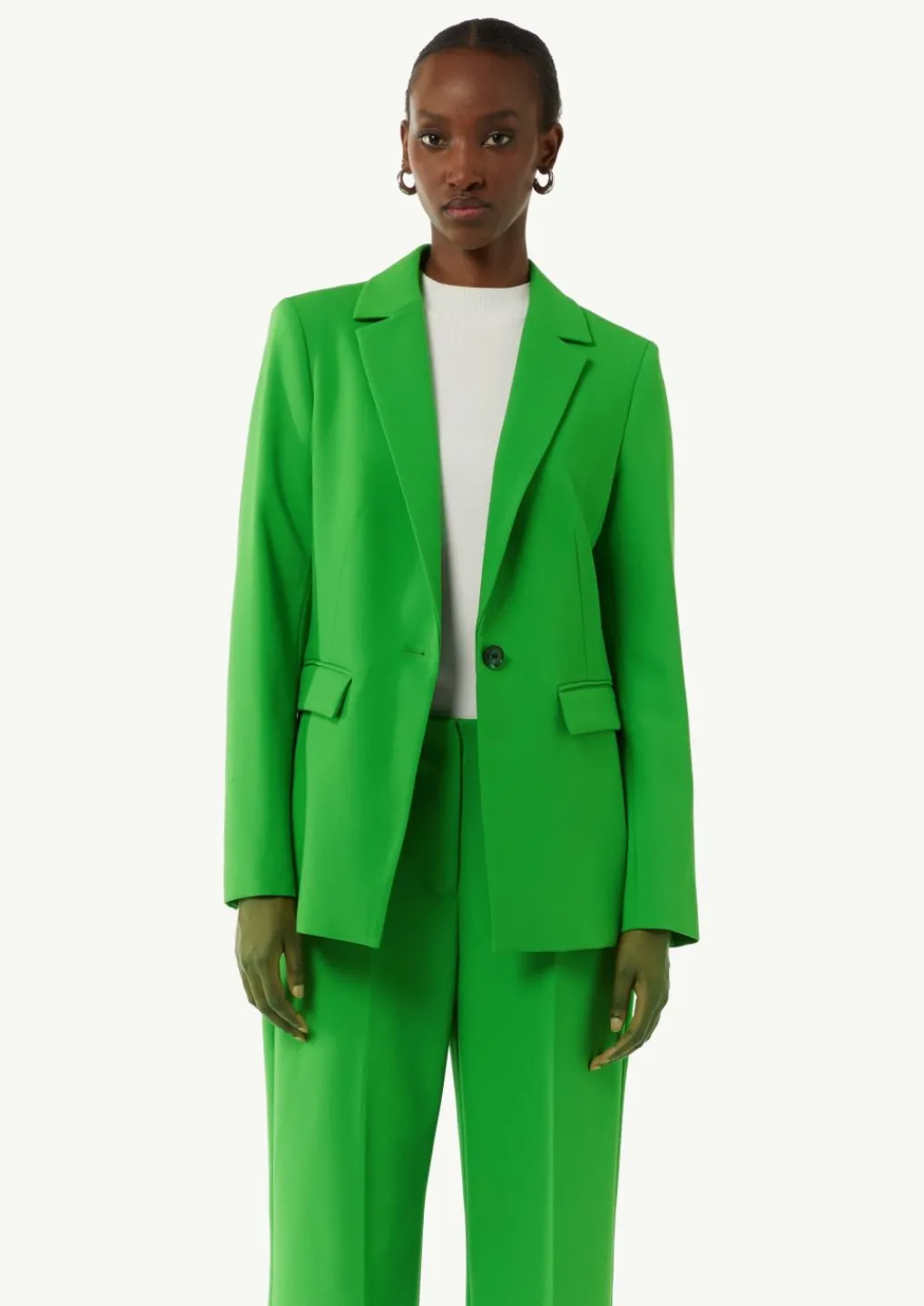 Taillierter Blazer mit Pattentaschen-Comma Outlet