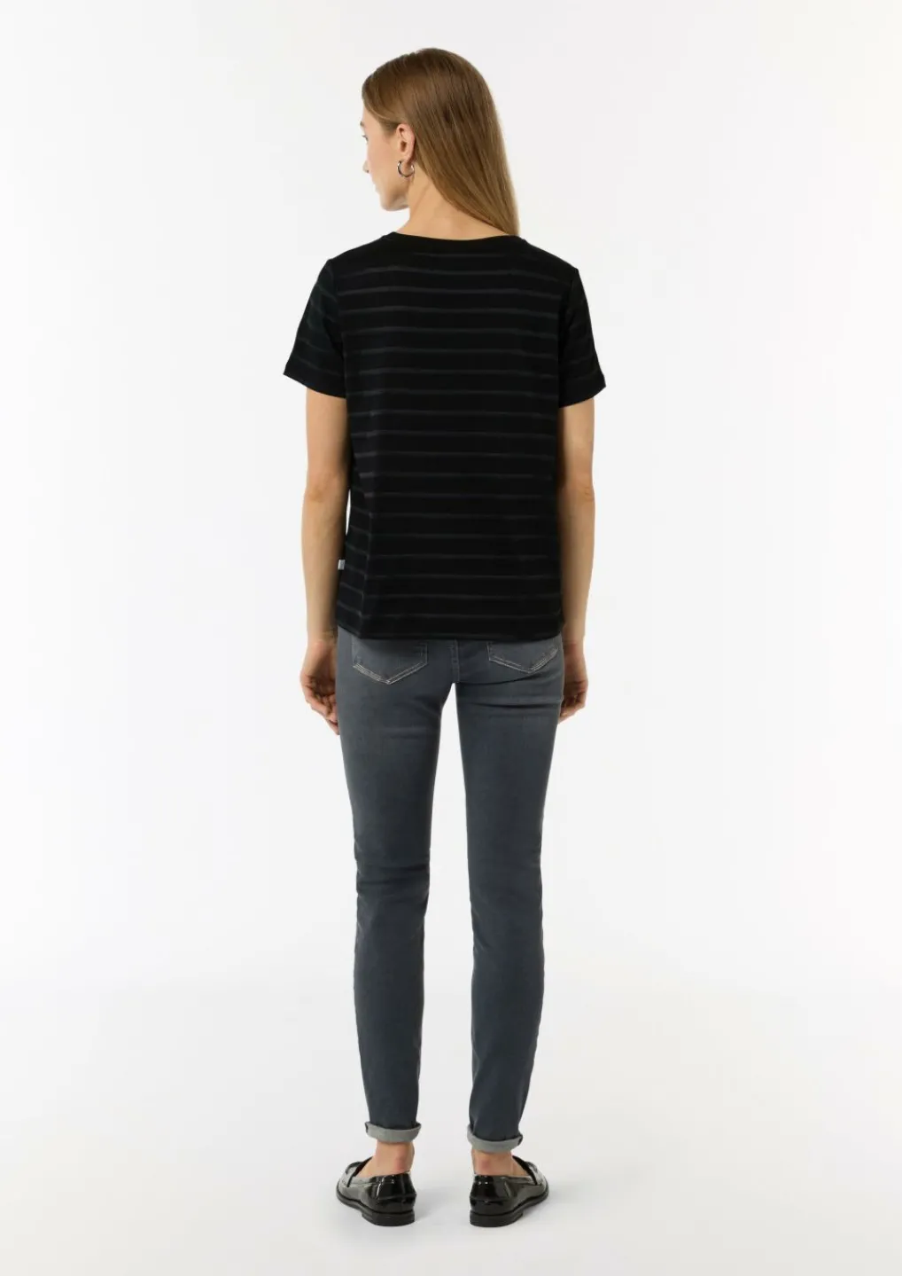 T-Shirt-Comma Clearance