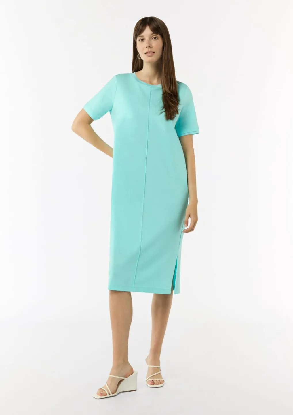 T-Shirt-Kleid mit seitlich geschlitztem Saum-Comma Online